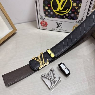 品名：Lv..路易..威登 材质：原单牛皮腰带 百分百头层牛皮腰带保证真皮，24K纯钢扣，专柜原单品质、做工精细，时尚大牌，送人自用首选 包装：