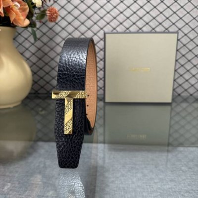 汤姆福特最新网红爆款双面头层牛皮专柜同步3.8宽新款上市了，原版牛皮，搭配铜扣，优雅，大方用的方便。谢谢你转载。