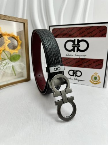 品名：菲拉格幕 原单 材质：原单牛皮腰带 百分百头层牛皮腰带保证真皮，24K纯钢扣，专柜原单品质、做工精细，时尚大牌，送人自用首选 包装： 请认准如图专柜包装赠