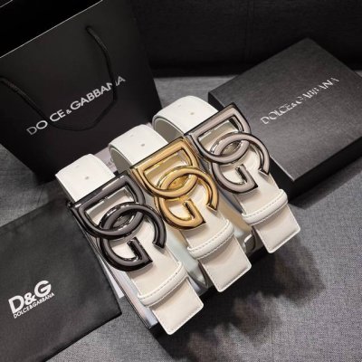 特 Dg 宽4.0Cm Dolce Gabbana 杜嘉班纳 光面小牛皮白色腰带。搭配钌电镀 Dg 交叉造型徽标搭扣