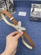 特 迪奥550 2.0Cm 这款 30 Montaigne Avenue 腰带从同名手袋汲取灵感，是二零二三年秋季新品。采用黑色光滑 牛皮革精心制作，质感柔软，