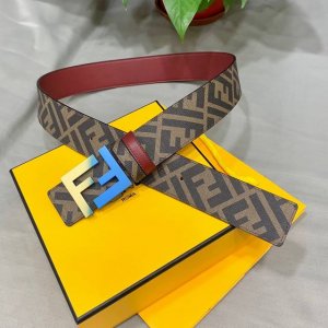 fendi 芬迪 专柜同款 宽4.0Cm 双环正反用腰带 Ff按钉搭扣 酒红色Cuoio Romano皮革材质 反面面料带有烟草黄和黑色Ff图案 黑色珐琅金属饰