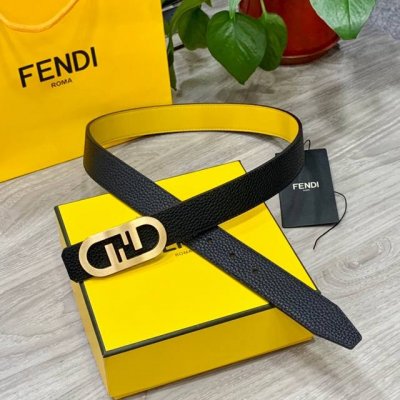 Fendl 芬迪 专柜同款 女士腰带 宽3.0Cm 双面头层牛皮制作 搭配经典ff纯铜扣 经典时尚 潮流系列 一流的做工 精致的细节 高清实拍 品质保证