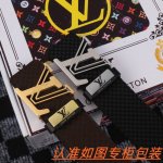 品名：Lv路易斯登原单 材料：百分百头层牛皮，保证真皮。专柜原单品质、做工精细，送人自用首选 包装： 请认准如图专柜包装，赠送打孔器，银联发票，宽度3.8Cm