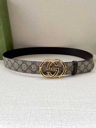 宽度4.0Cm Gucci Marmont系列每一季都会推陈出新 为灵感源于70年代的标志性Gg配件注入现代精髓 Supreme帆布印花 腰带反面采用咖啡色原版 - 点击图像关闭
