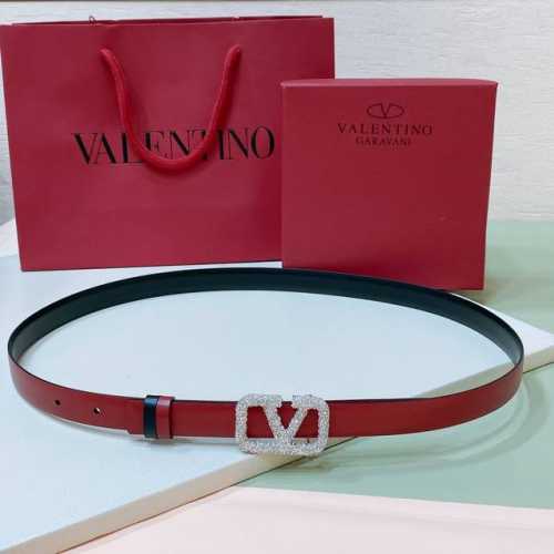 Valentino Garavani Vlogo Signature 可双面佩戴水钻 亮面小牛皮腰带 -Vlogo Signature搭扣，饰以水钻 -亮面小牛