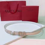 Valentino Garavani Vlogo Signature 可双面佩戴水钻 亮面小牛皮腰带 -Vlogo Signature搭扣，饰以水钻 -亮面小牛