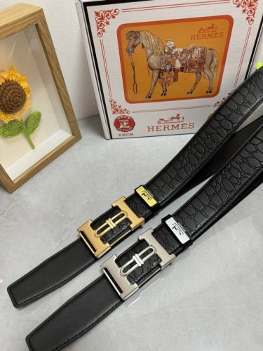 品名：爱马仕.Hermès 原单 材质：原单牛皮腰带 百分百头层牛皮腰带保证真皮，24K纯钢扣，专柜原单品质、做工精细，时尚大牌，送人自用首选 包装： 请认准如