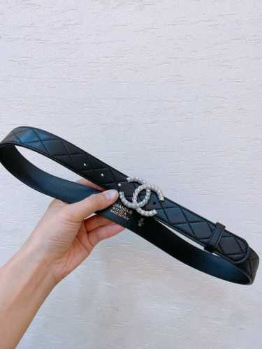 Chanel 珍珠 与 水钻 Cclogo搭扣 羊皮腰带菱格字母绣花 3.0Cm精品