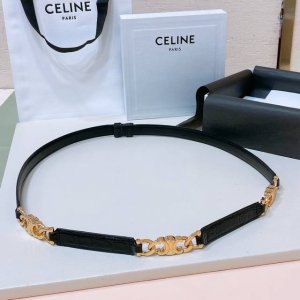 特 Celine购入正品开发、独家首发 Triomphe Gourmette小号Taurillon皮革可调节腰带、配有滑动式皮带 双面进口小牛皮 适用于高腰或中