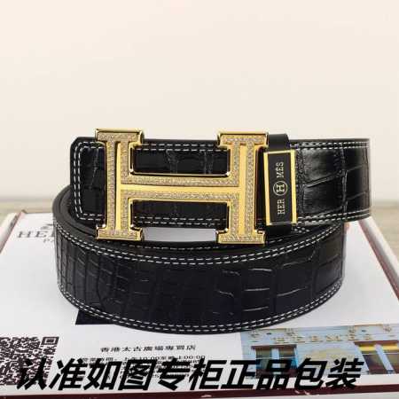 品名：爱玛仕.Her..Mes镶钻 型号：认准如图专柜包装，赠送打孔器 材料：百分百头层牛皮皮带，24K纯钢扣，双排镶钻永不掉色保证真皮鳄鱼纹路 - 点击图像关闭