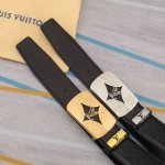 腰带皮带：Lv 路易威登原单牛皮皮带 男款皮带：材质百分百头层牛皮腰带保证真皮皮带，专柜原单品质、做工精细，时尚大牌，送人自用首选包装： 请认准如图专柜包装赠送