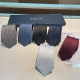 Dior家款新领带 Dior男士Cd提领花带 稀有展现精湛工手与时尚优雅理的想选择，这采款用Do家最经极典具标志性Logo提制花成的领带，以同色调法手演绎的更显