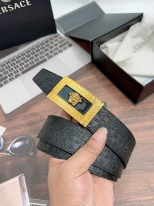 特P230 范思哲宽4Cm进口热压纹路头层牛皮配专用皮底。912828