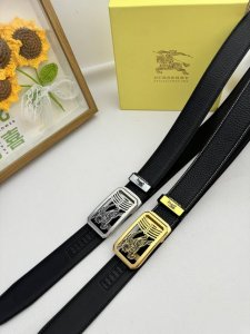 品名：巴宝莉 自动带 材质：原单牛皮腰带 百分百头层牛皮腰带保证真皮，24K纯钢扣，专柜原单品质、做工精细，时尚大牌，送人自用首选 包装： 请认准如图专柜包装赠