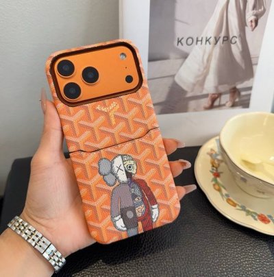 Goyard戈雅插卡手机壳 卡包手机壳 官网同步更新 型号：为了不出现报错型号，请打开本机查看手机设置显示的型号 Iphone17系列更新 Iphone17pr