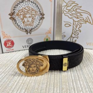 品名：Versace.范思哲 自动带 材质：原单牛皮腰带 百分百头层牛皮腰带保证真皮，24K纯钢扣，专柜原单品质、做工精细，时尚大牌，送人自用首选 包装： 请认