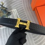爱马仕 特种皮腰带系列 ，原厂五金精品不锈钢扣，手感柔软舒适 宽3.8Cm。