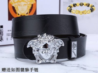 皮带：范思哲.Ver 原单 腰带：百分百头层牛皮，双面可用保证真皮。24K纯钢扣专柜同等质量， 送人自用首选 包装： 请认准如图专柜包装，赠送打孔器，银联发票，