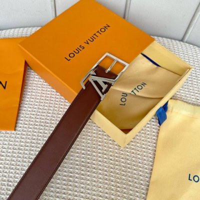 驢家最新品 男士經典頂級休閒腰帶 寬度35毫米 品牌專用平紋togo紋小牛皮搭配小牛皮底 全新開模精品針扣設計 多色選