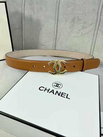 宽度3.0Cm Chanel 香奈儿 进口柔软小牛皮金 银色花纹金属logo花纹钢扣。 - 点击图像关闭