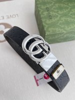 品名：古驰.Gu...Cci 原单 腰带 皮带 P200 型号：挂扣，纯铜材质扣头，头层牛皮，图片实物拍摄 材料：百分百头层牛皮，保证真皮。24K纯铜扣专柜同等