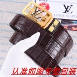 品名：Lv..路易.威登 腰带自动带 皮带 材料：百分百头层牛皮，保证真皮。24K纯钢扣双面可用专柜同等质量， 送人自用首选 包装： 请认准如图专柜包装，赠送打