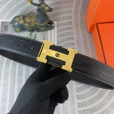 特 P180 爱马仕 特种皮腰带系列 ，原厂五金精品不锈钢扣，手感柔软舒适 宽3.8Cm。