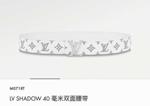 lv Pyrmide Truck L Oeii雙面腰帶 驢家 海外原單代特供 面為進口小牛皮壓飾有標誌性品牌圖案效果工藝 原廠配色柔軟小牛皮底 搭配橫條膠紋拼色