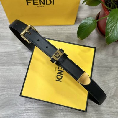 Fendl 芬迪 女士腰带 宽25Mm，原单进口小牛皮，搭配原单钌钯电镀F扣，手感.油边近乎完美，原产皮料定制，质感无可挑剔，出众的细节，高清实拍，货真价实，品