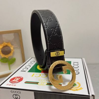 品名：古奇.Gu...Ci 原单 材质：原单牛皮腰带 专柜原单品质、做工精细，时尚大牌，送人自用首选 包装： 请认准如图专柜包装赠送打孔器手提袋专柜礼盒宽度3.