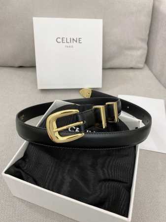特 赛琳.Celine 全套包装 女神必备原单腰带，火爆款式，原厂小牛皮制作，上身效果舒适，时尚百搭，宽度1.8Cm 2.5Cm 可供选择 - 点击图像关闭