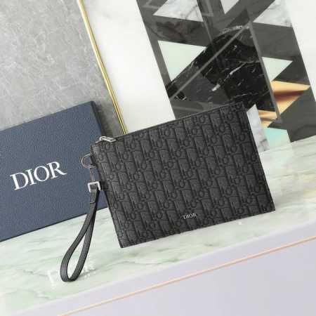A5 手拿包 黑色 Oblique 印花面料 P10,000 编号:2Esca490Yse_H03E 尺寸:26.5X17.5厘米 长X高 可收纳 A5 和美国 - 点击图像关闭