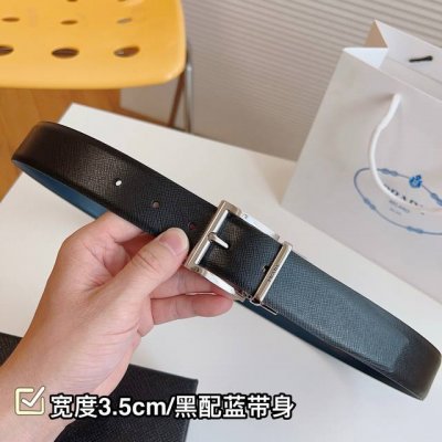 特 Prada.普拉达 是意大利著名奢侈品牌，致力于创造兼具经典色彩和创新精神的时尚理念，独特的设计结合了流行简约与优雅的气质，完美地衬托出prada优秀的产品