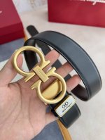 品名：菲拉格慕.Ferrgamo腰带 皮带 原单 型号：挂扣，原版新款挂扣，实物拍摄，头层牛皮 材料：百分百头层牛皮，保证真皮。双面可用专柜同等质量，经典双面头
