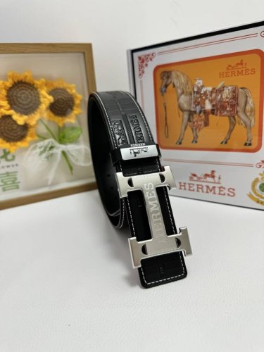 品名：爱马仕.Hermès 原单 材质：原单牛皮腰带 百分百头层牛皮腰带保证真皮，24K纯钢扣，专柜原单品质、做工精细，时尚大牌，送人自用首选包装： 请认准如图