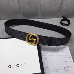配送专柜全套礼盒包装。 Gucc.I Gg Supreme高级人造帆布，可分解材料，配以黑色皮革滚边，搭配虎头带扣，4厘米宽，本款腰带适用低腰和高腰两种穿戴方式