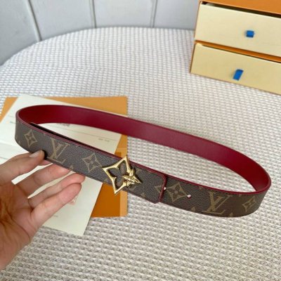 L0Uis Vuitt0N 今季新品 驴家女士原單腰帶 寬度30毫米 定制经典帆布面料搭配小荔枝纹小牛皮底 全新开模五金 可双面佩戴 多色可选。百搭款
