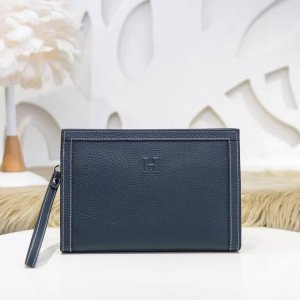 Hermes-爱马仕最新款男士手包采用顶级小牛皮 高贵五金拉链头 皮质柔软 手感超赞 做工精细 休闲实用 版型非常舒适 高品质 配盒子 四色可选尺寸：26.16