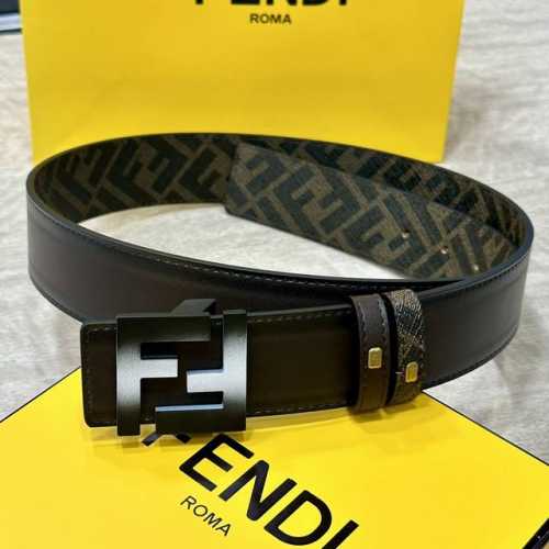 特 Fendi 芬迪 专柜同款 宽4.0Cm 双环正反用腰带 Ff按钉搭扣 双色cuoio Romano皮革材质 反面面料带有烟草黄和黑色ff图案 黑色珐琅金属