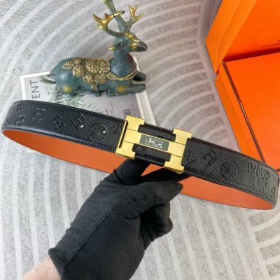 爱马仕 特种皮腰带系列 ，原厂五金精品不锈钢扣，手感柔软舒适 宽3.8Cm。