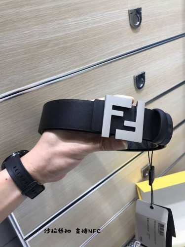 特P200 配送专柜包装 打孔针 新款 Fd 宽38 Mm 支持Nfc 芯片扫描，标志造型皮带，原版细沙拉丝F铆钉扣，进口原版 黑色小牛皮配原版老花制成，镀金表