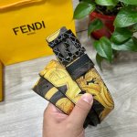 Fendi 芬迪 专柜同款 宽4.0Cm 双环正反用腰带 Ff按钉搭扣 黑色Cuoio Romano皮革材质 反面面料带有烟草黄和黑色Ff图案 四方金属饰面 时