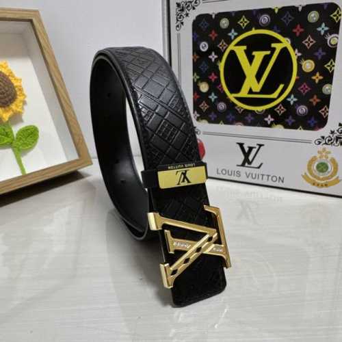 品名：Lv..路易..威登 材质：原单牛皮腰带 百分百头层牛皮腰带保证真皮，24K纯钢扣，专柜原单品质、做工精细，时尚大牌，送人自用首选 包装： 请认准如图专柜