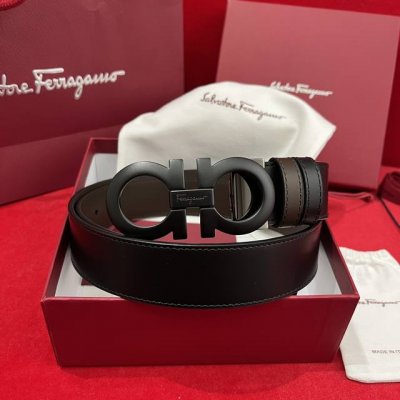 Ferragamo 菲拉格慕 雙面意大利進口原廠黑配全新精品镀钯搭扣 寬度35毫米 雙面可用 該皮帶可調節 且能根據需要裁剪達到修身效果