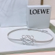 罗意威.Loewe 女士腰带官方同步，镂空金属腰带，光滑牛皮革腰带，五金4.0Cm、皮带身1.0Cm精品，正面饰有anagram牛皮革镂空装饰，实物拍摄，送礼自