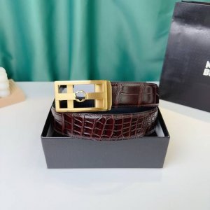 品牌： 万宝龙 新款进口小牛皮，手感细腻柔软。搭配纯钢精品自动钢扣，男士必备！宽度：3.5Cm