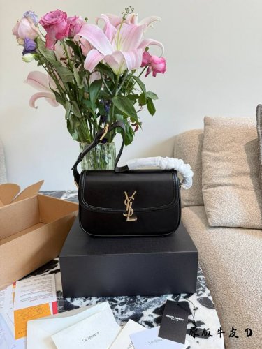 Ysl Solferino 包包 新款豆腐包来啦 常规尺寸 很百搭 经典的黑金配色 原版牛皮 定型包就是高级洋气24Cm双盒全套包装
