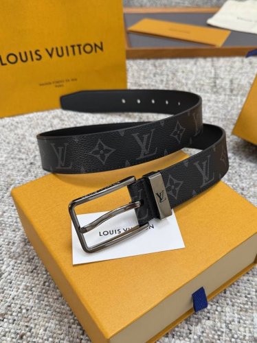 Louis Vuitton Lv腰带 系列 原厂五金 精致手工绘边 柔软舒适 宽3.5