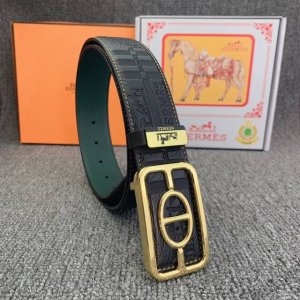 品名：爱马仕.HermèS C原单P210 材质：原单牛皮腰带 百分百头层牛皮腰带保证真皮，24K纯钢扣，专柜原单品质、做工精细，时尚大牌，送人自用首选 包装：